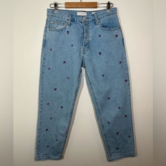 LUCKY Brand Embroidered Relaxed Taper  Light Wash Jeans Size 27 - Picture 1 of 7